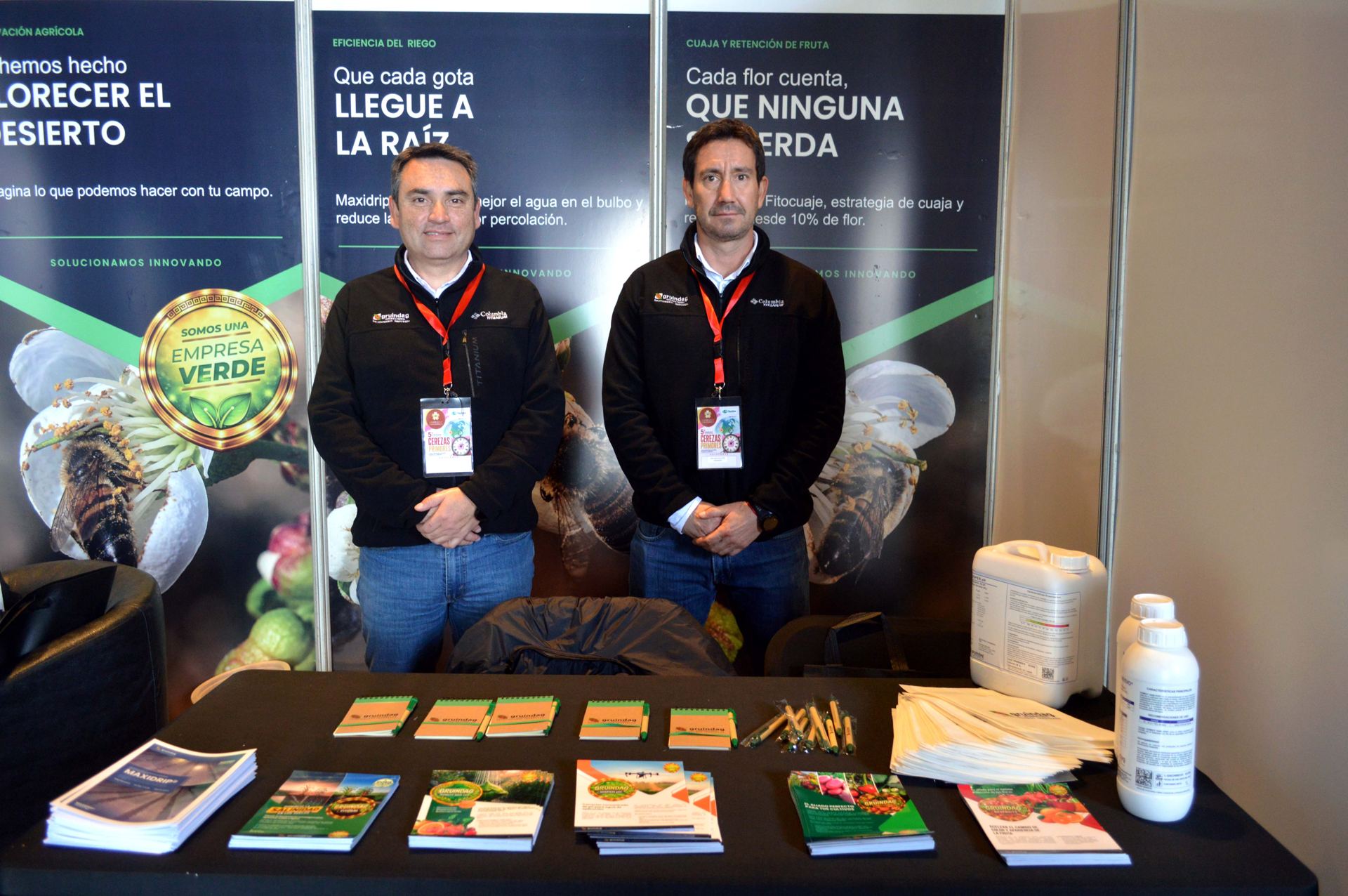 5° Seminario Internacional Cerezas Primores — stands y muestra comercial, fotografía 30