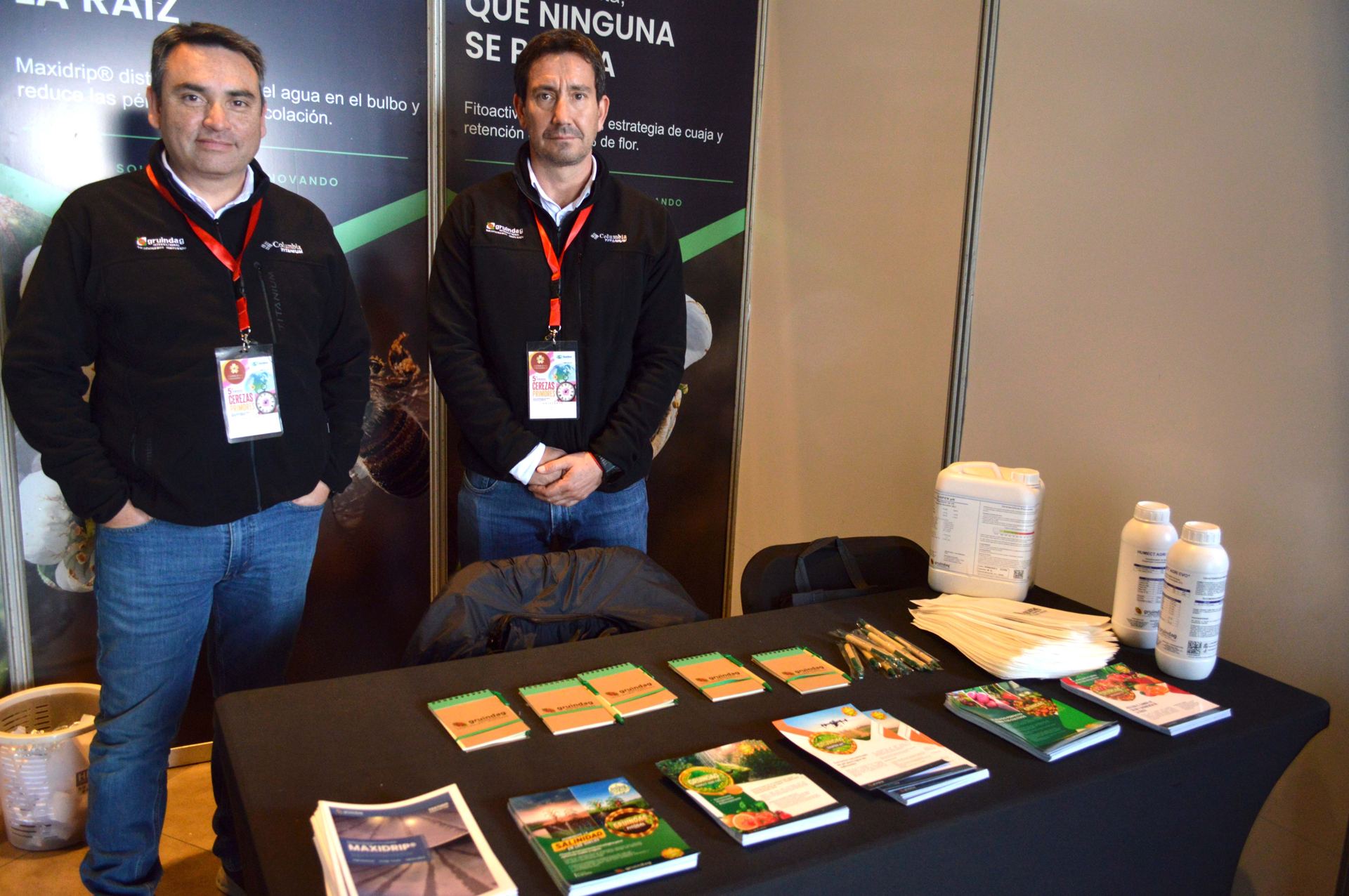 5° Seminario Internacional Cerezas Primores — stands y muestra comercial, fotografía 31