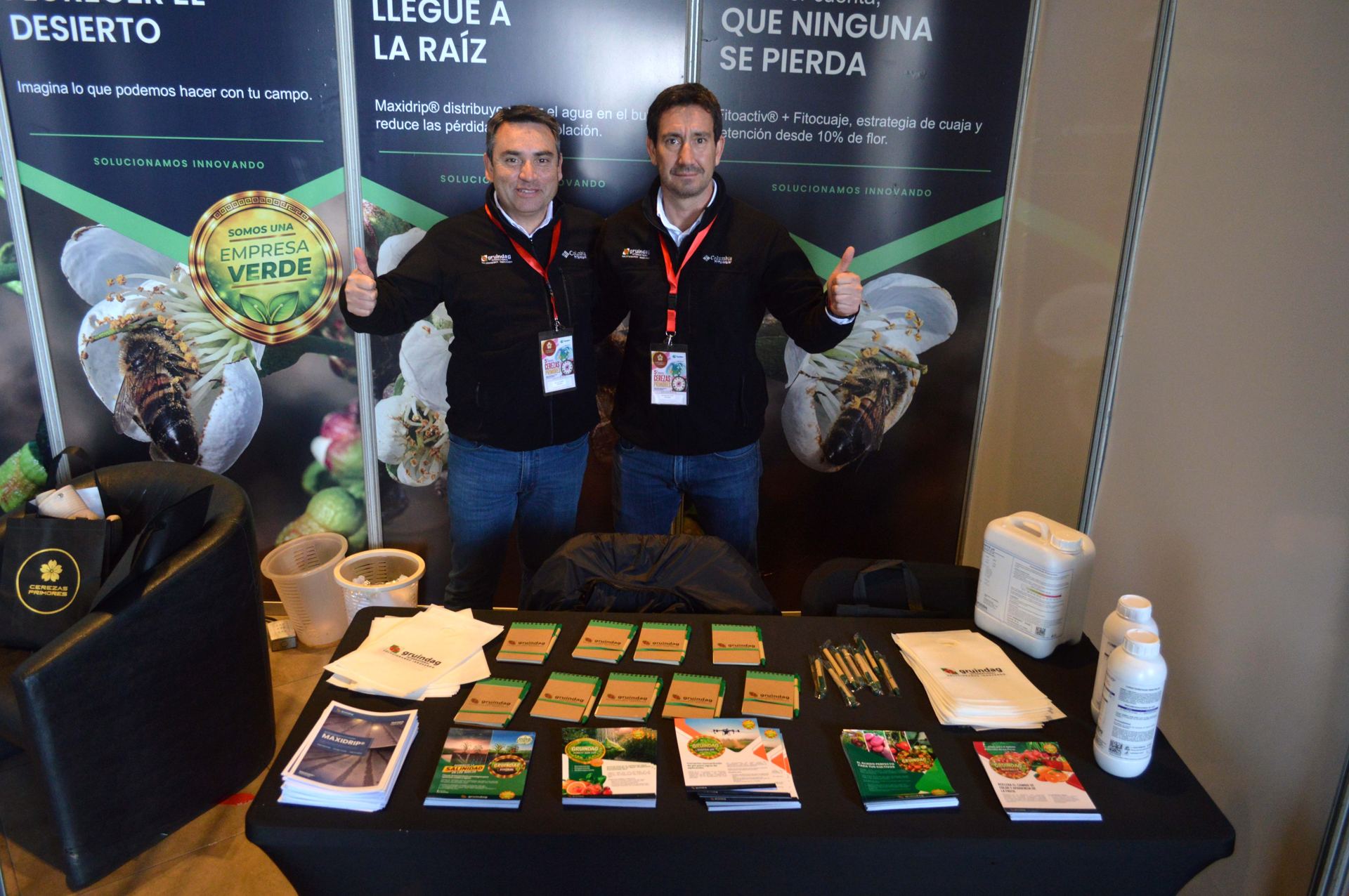 5° Seminario Internacional Cerezas Primores — stands y muestra comercial, fotografía 33